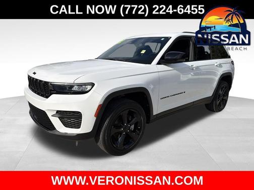 2022 Jeep Grand Cherokee Altitude