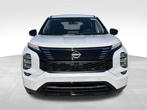 Alpine Frost 2026 Nissan Rogue SL