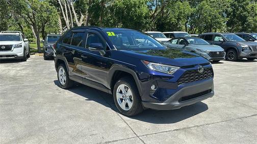 2021 Toyota RAV4 XLE