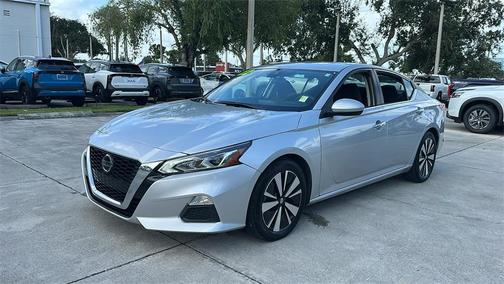 2022 Nissan Altima 2.5 SV