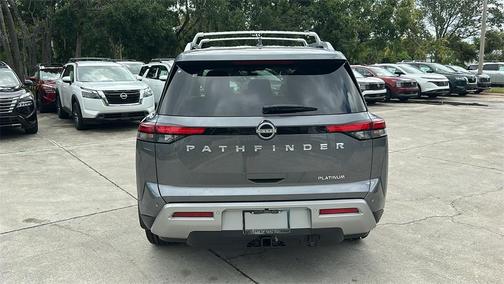 2025 Nissan Pathfinder Platinum