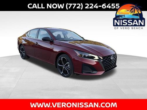 2025 Nissan Altima SR