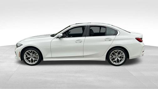 2025 BMW 330 i