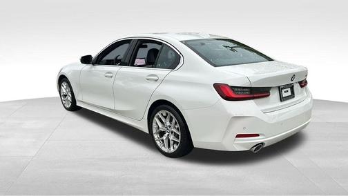 2025 BMW 330 i