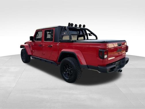 2022 Jeep Gladiator Sport