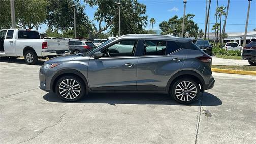 2021 Nissan Kicks SV
