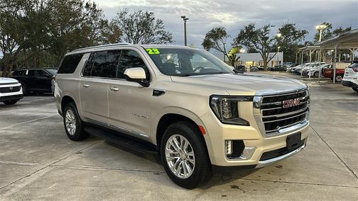 2023 GMC Yukon XL SLT