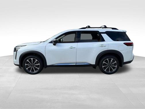 Everest White P 2026 Nissan Pathfinder Platinum