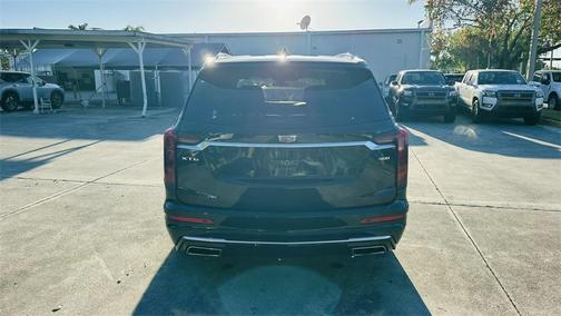 2023 Cadillac XT6 Premium Luxury FWD
