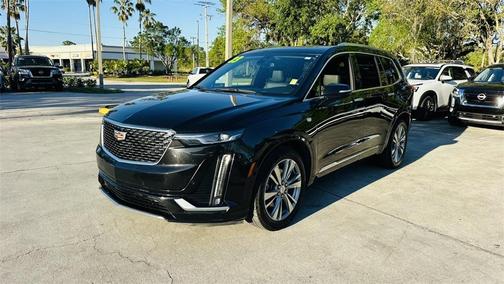 2023 Cadillac XT6 Premium Luxury FWD