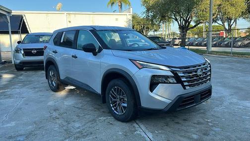 2025 Nissan Rogue S