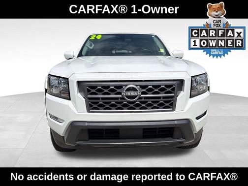 Glacier White 2024 Nissan Frontier SV