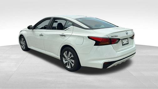 2025 Nissan Altima S
