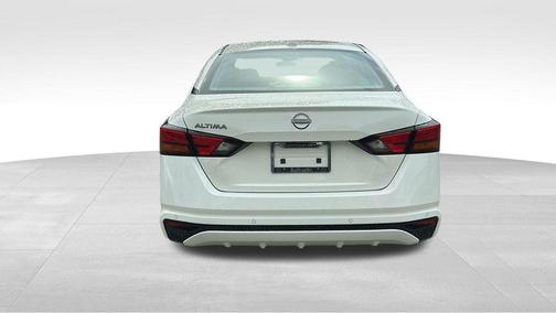2025 Nissan Altima S