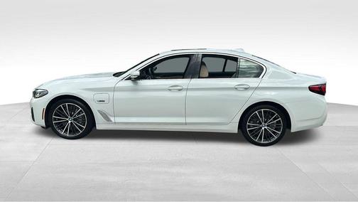 2023 BMW 530e 530e