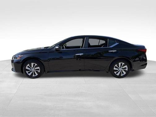 Black 2025 Nissan Altima S