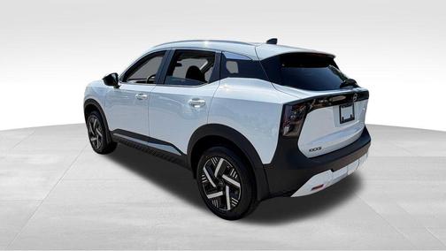 Fresh Powder 2026 Nissan Kicks SV