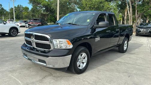 2024 RAM 1500 Classic SLT