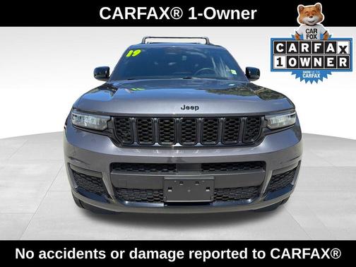 Metallic 2023 Jeep Grand Cherokee L Laredo