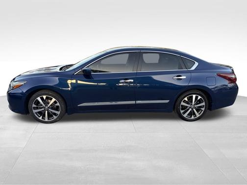 2017 Nissan Altima 2.5 SR