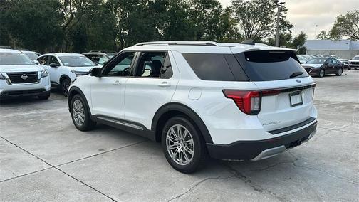 2025 Ford Explorer Platinum