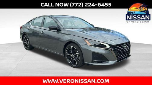 2025 Nissan Altima SR