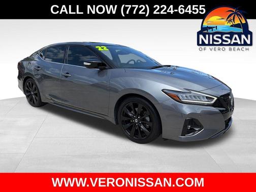 Gun Metallic 2022 Nissan Maxima SR
