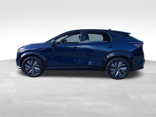2t Blu Blk Roof 2024 Nissan ARIYA ENGAGE+
