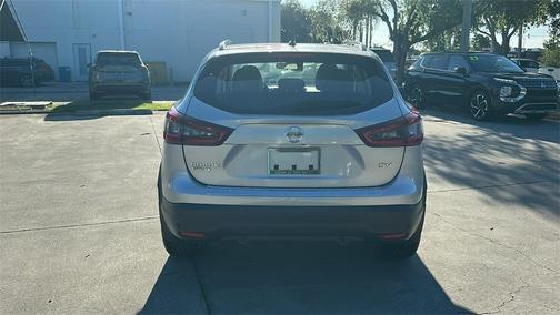 2020 Nissan Rogue Sport SV