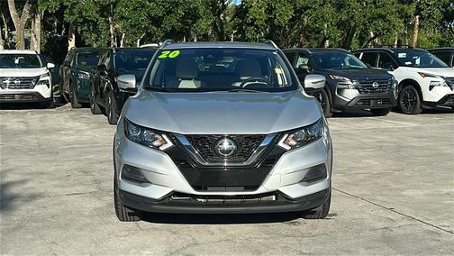 2020 Nissan Rogue Sport SV
