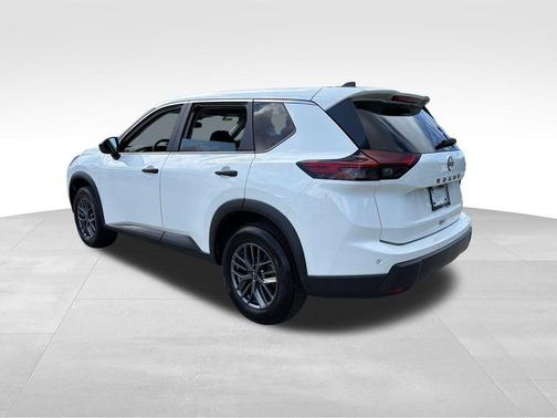Glacier White 2024 Nissan Rogue S