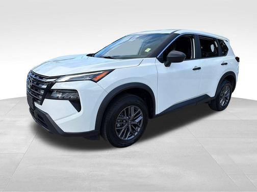 Glacier White 2024 Nissan Rogue S