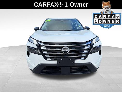 Glacier White 2024 Nissan Rogue S