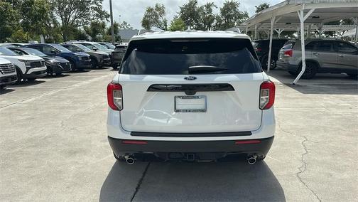 2024 Ford Explorer ST-Line