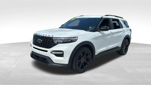 2024 Ford Explorer ST-Line