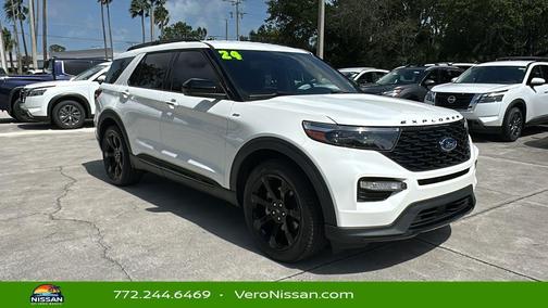 2024 Ford Explorer ST-Line