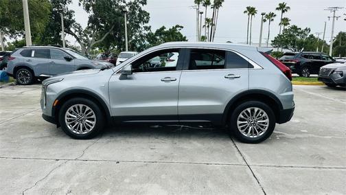 2024 Cadillac XT4 Premium Luxury