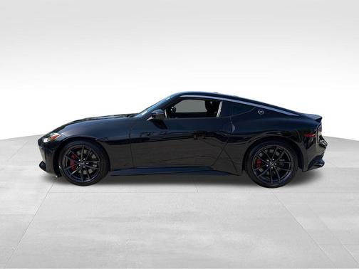 Black (P) 2025 Nissan Z Performance