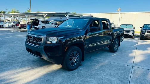 2025 Nissan Frontier SV
