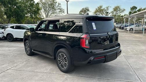 2025 Nissan Armada Platinum