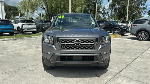 2023 Nissan Frontier SV