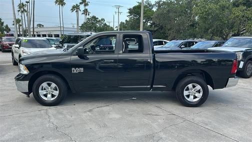 2024 RAM 1500 Classic SLT
