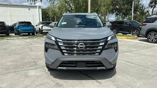 2025 Nissan Rogue SL