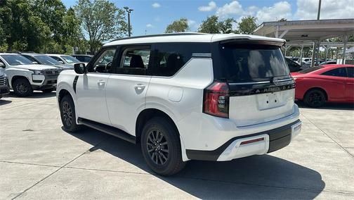 2025 Nissan Armada SV
