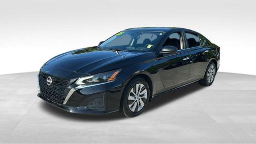 2025 Nissan Altima S