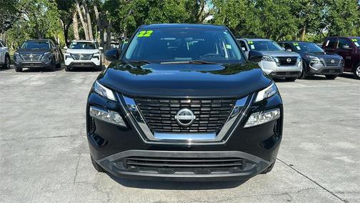 2022 Nissan Rogue SV