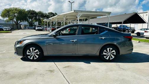 2025 Nissan Altima S