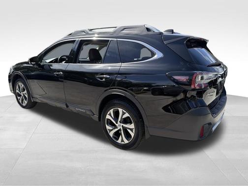 Crystal Black Silica 2020 Subaru Outback Touring
