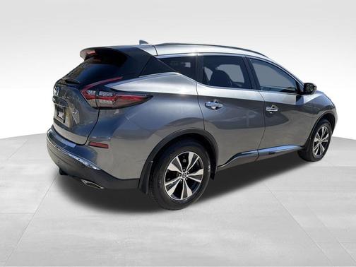 2022 Nissan Murano SV