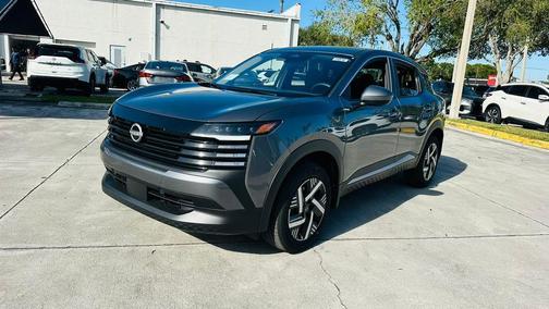 2025 Nissan Kicks SV